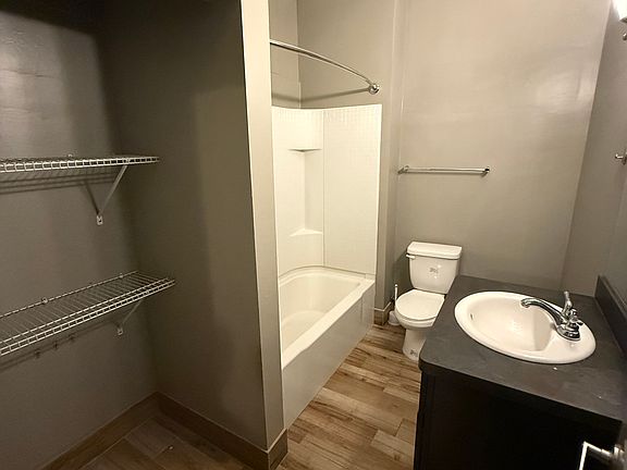 4th image of 21 Tamarack St #206C