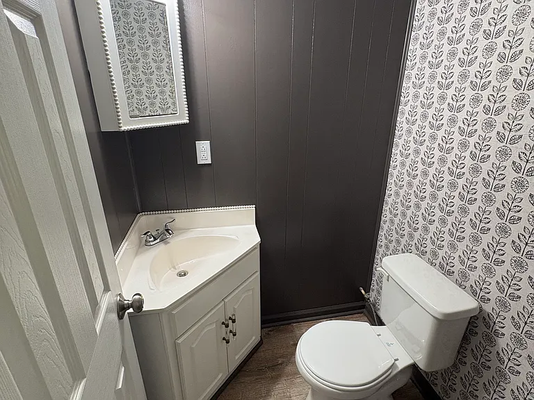 6108 Carter St — Photo 18