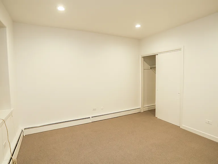 1808 N Clark St #G — Photo 10