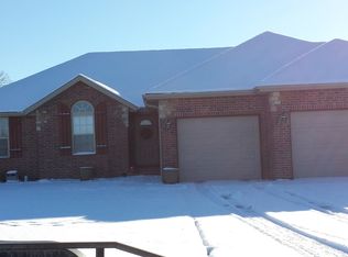 4114 Plumthicket Rd, Joplin, MO 64801