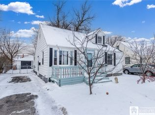 1403 Cleveland Dr, Cheektowaga, NY 14225
