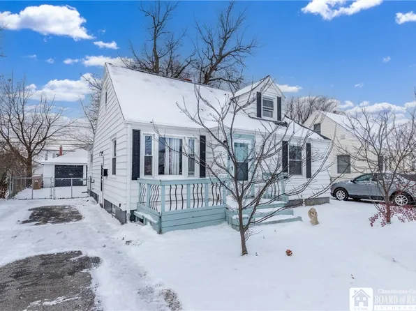 1403 Cleveland Dr, Cheektowaga, NY 14225