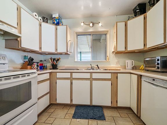 4th image of 2031 N 22nd St