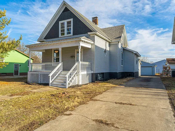 808 N Logan St, Lincoln, IL 62656