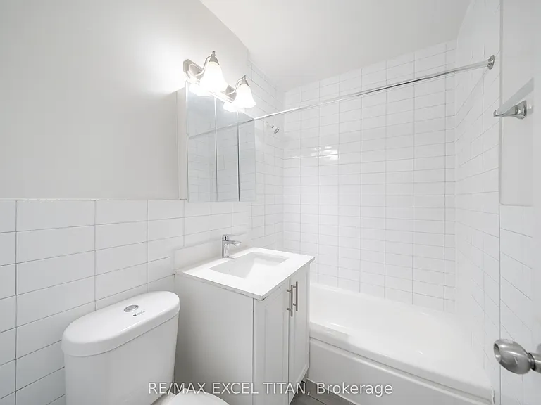 2895 Bathurst St #108 — Photo 9