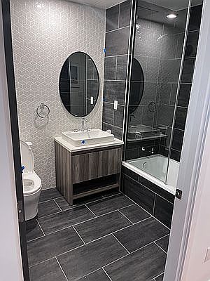 5th image of 4121 23rd St APT 4C