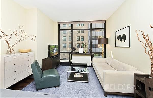 1st image of 40 Broad St APT 11C