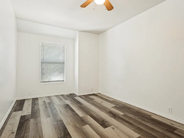 2609 Van Buren Dr #0 — Photo 21