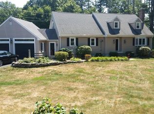 9 Harrison Cir, Rowley, MA 01969