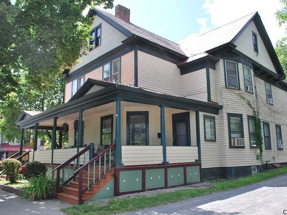 1st image of 129 Maple Ave