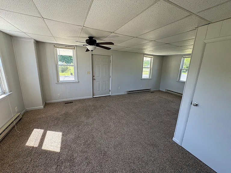 217 Monroe Valley Dr — Photo 6