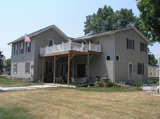 525 Florence Rd, Constantine, MI 49042