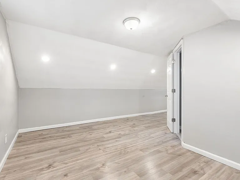3406 Tidewater Dr — Photo 22