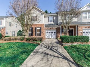4716 Cottage Oaks Dr, Charlotte, NC 28269