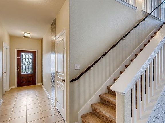 3rd image of 5016 Lexington Meadow Ln