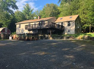 47 Bromley Rd, Huntington, MA 01050