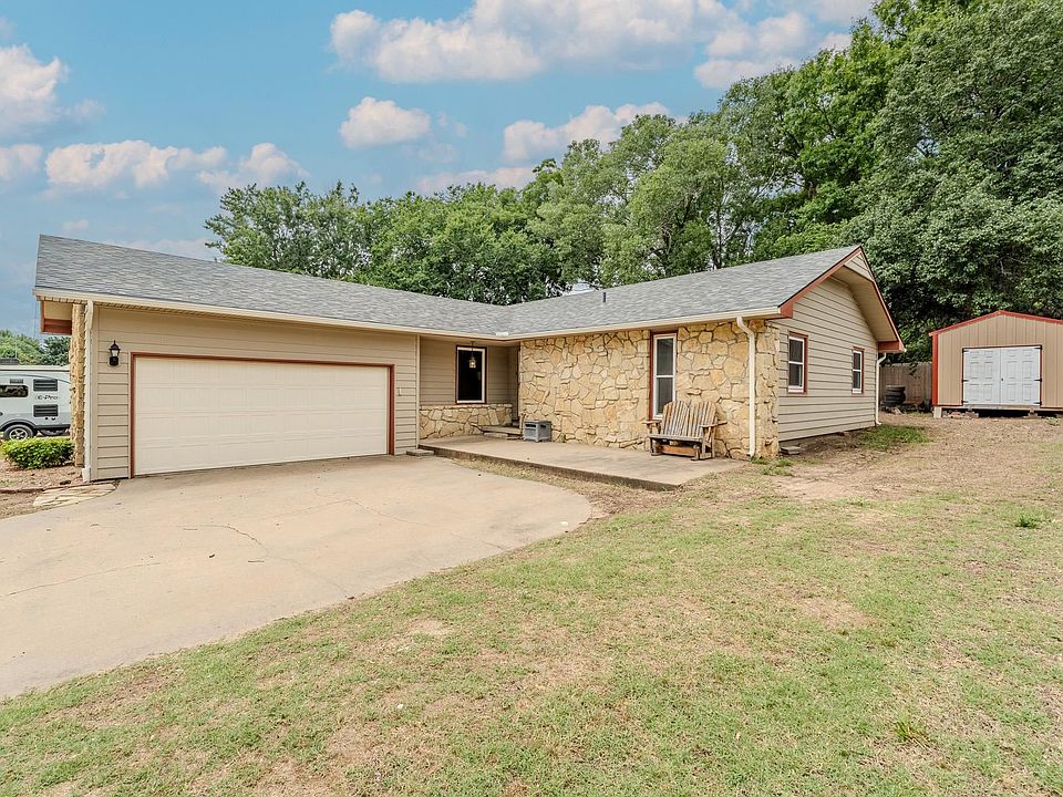 1st image of 1003 Highland Dr