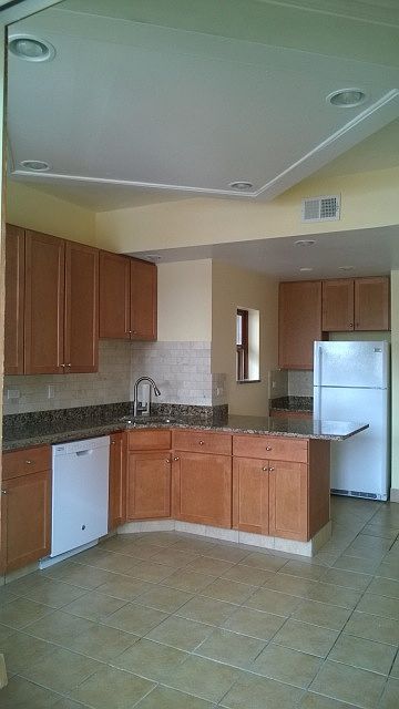 1st image of 4406 N Milwaukee Ave