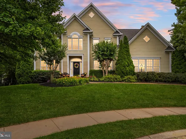 15006 Ransom Oaks Ct, Gainesville, VA 20155