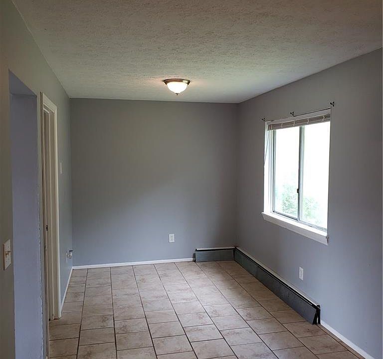 2nd image of 4727 Chelsea Ave
