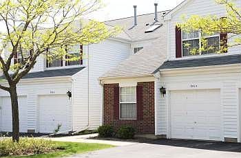 1st image of 741 W Streamwood Blvd #B