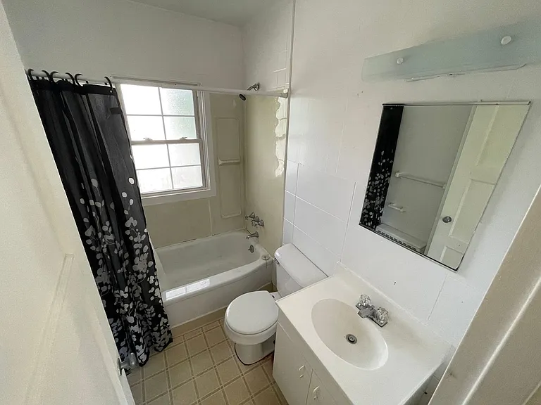 Chestnut Hills Apartments! — Photo 12