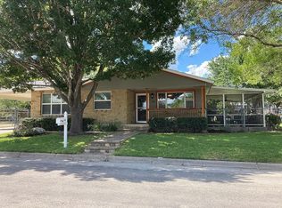 1100 E Tate St, Burnet, TX 78611