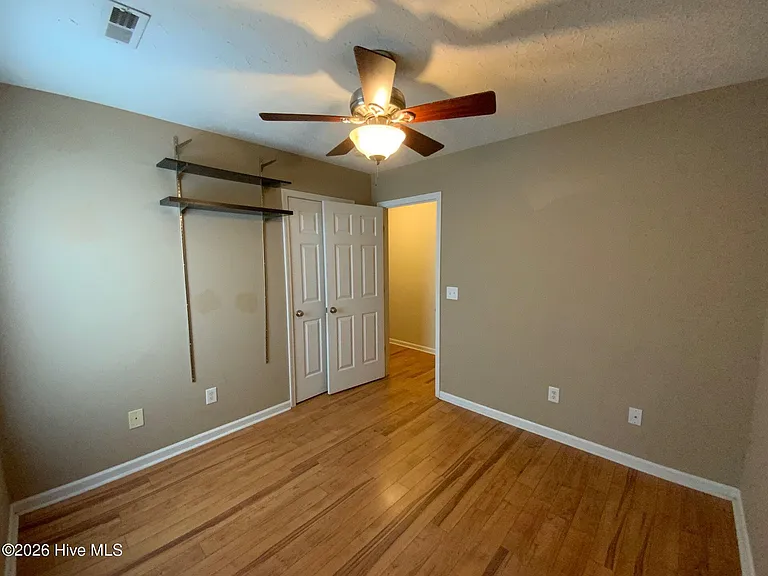 329 Rose Bud Ln — Photo 15