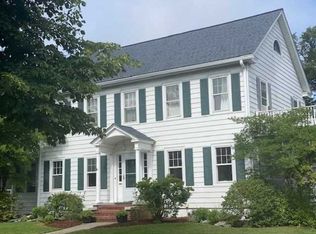 4 Gaskin Rd, Poughkeepsie, NY 12601