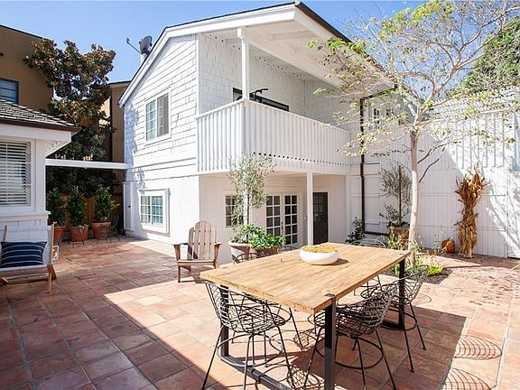 3rd image of 509 1/2 Goldenrod Ave
