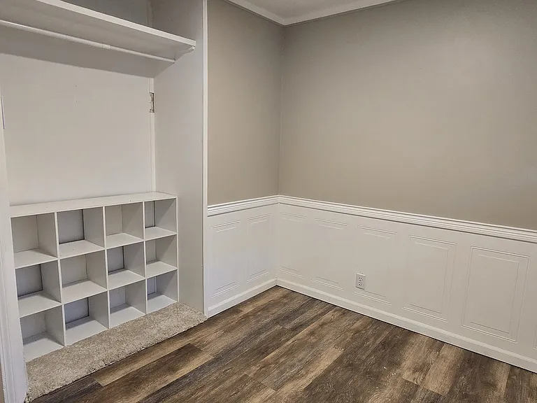 139 Kenyon Dr — Photo 6
