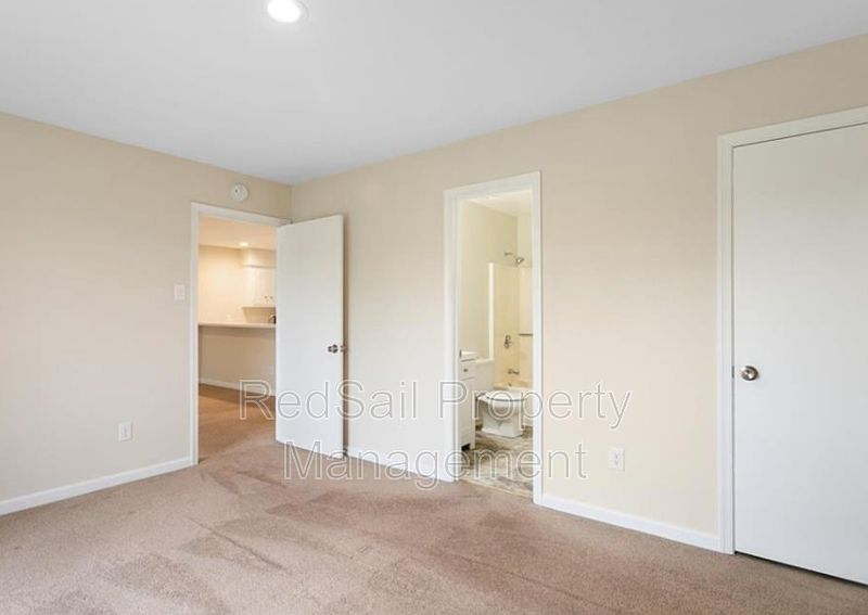 108 Lantana Ln Hampton VA Zillow