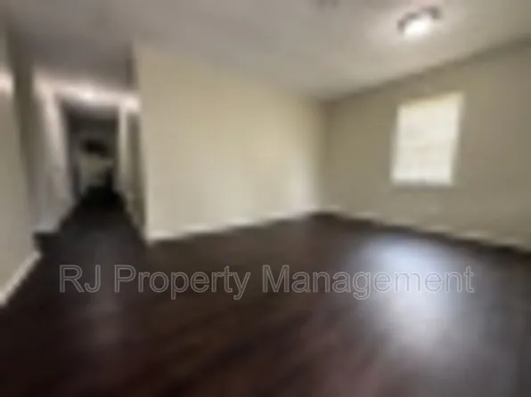 284 Gaston Ave, Memphis, TN 38106