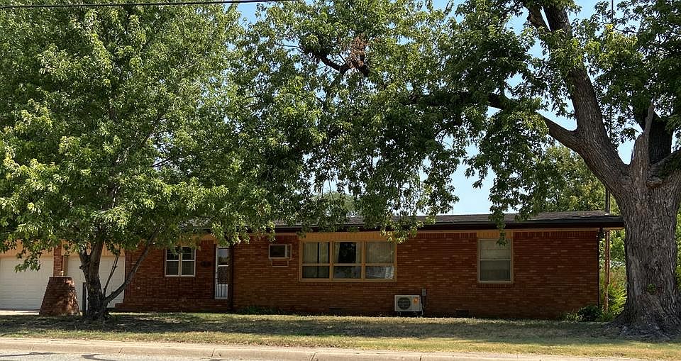 1st image of 511 N Kennedy Ave