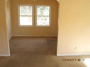 2nd image of 2911 E Lamona Ave