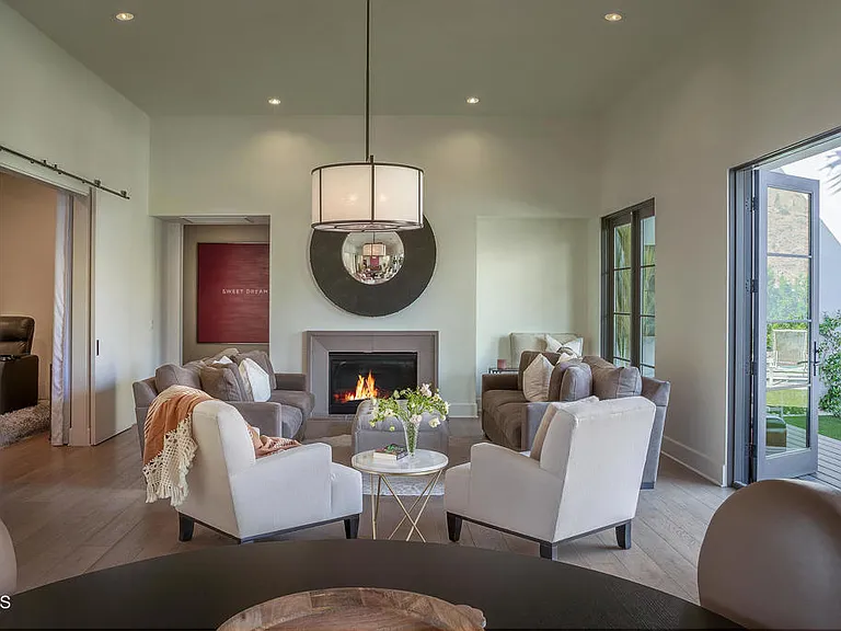3076 Arroyo Seco — Photo 13