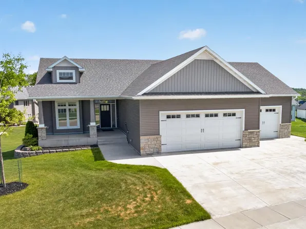 1504 Century Corner Ln NE, Rochester, MN 55906