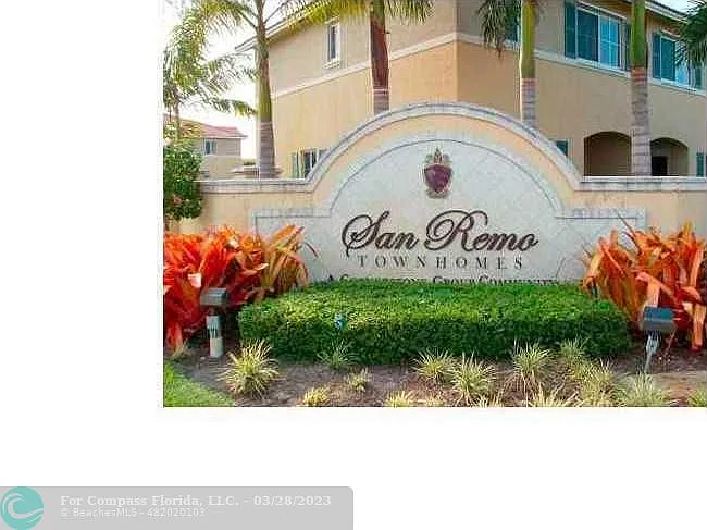6062 SW 19th Ct — Photo 4
