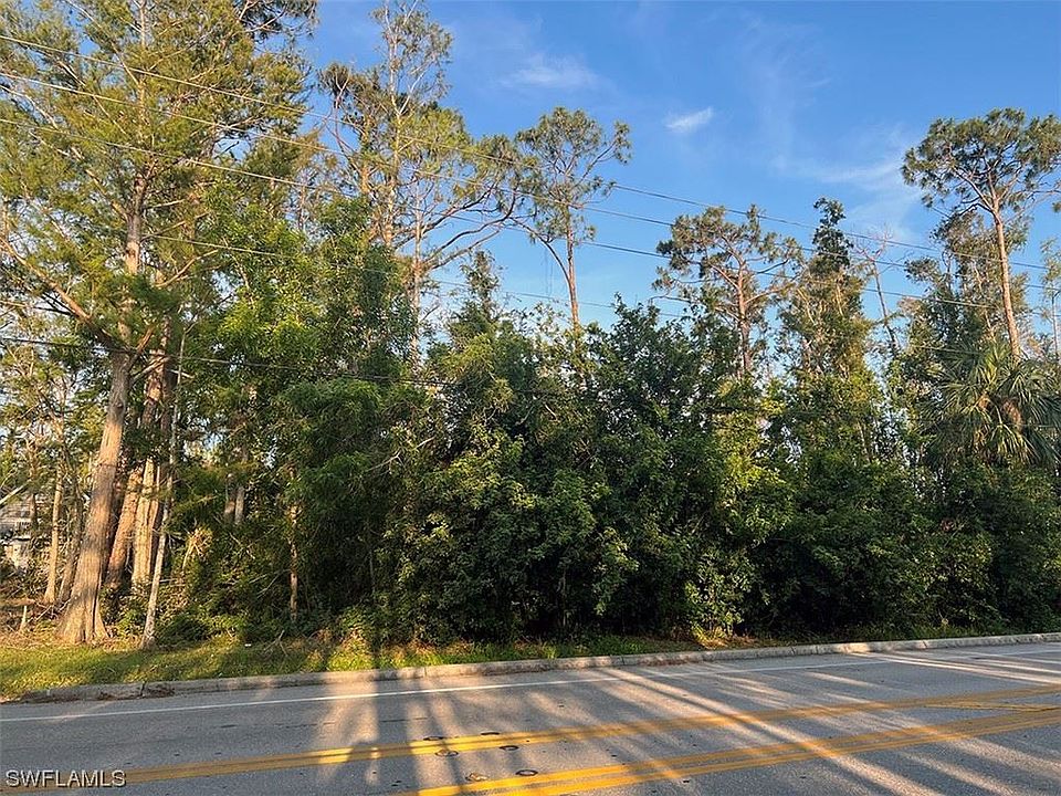 2nd image of 12819 Plantation Rd