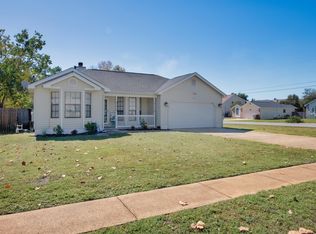 2040 Burjonik Ln, Navarre, FL 32566