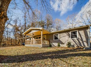249 Dogwood Dr, Fall Branch, TN 37656