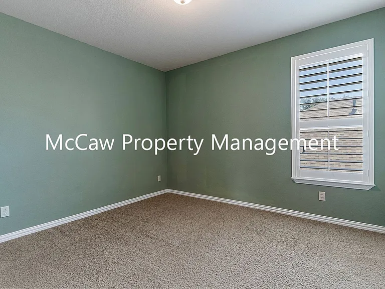 4437 Paula Ridge Ct — Photo 19