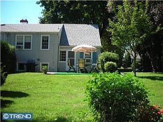 1st image of 8711 Wissahickon Ave