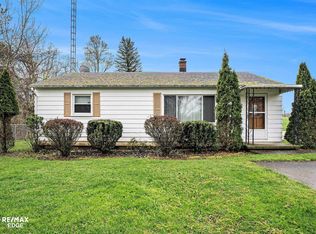 9114 Wilson Rd, Otisville, MI 48463