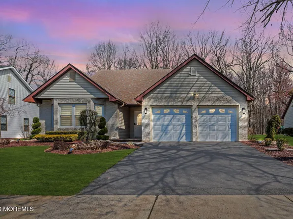 108 Murray Hill Terrace, Marlboro, NJ 07746