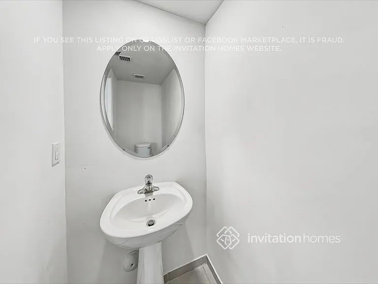 3407 W 109th Pl — Photo 19