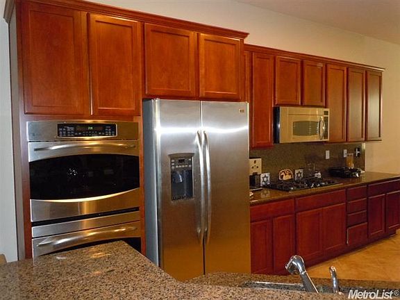 4th image of 2097 Ashton Dr