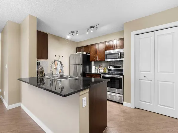 5 Saddlestone Way NE #409, Calgary, AB T3J 0S2
