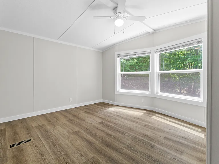 206 Primrose Rd — Photo 13