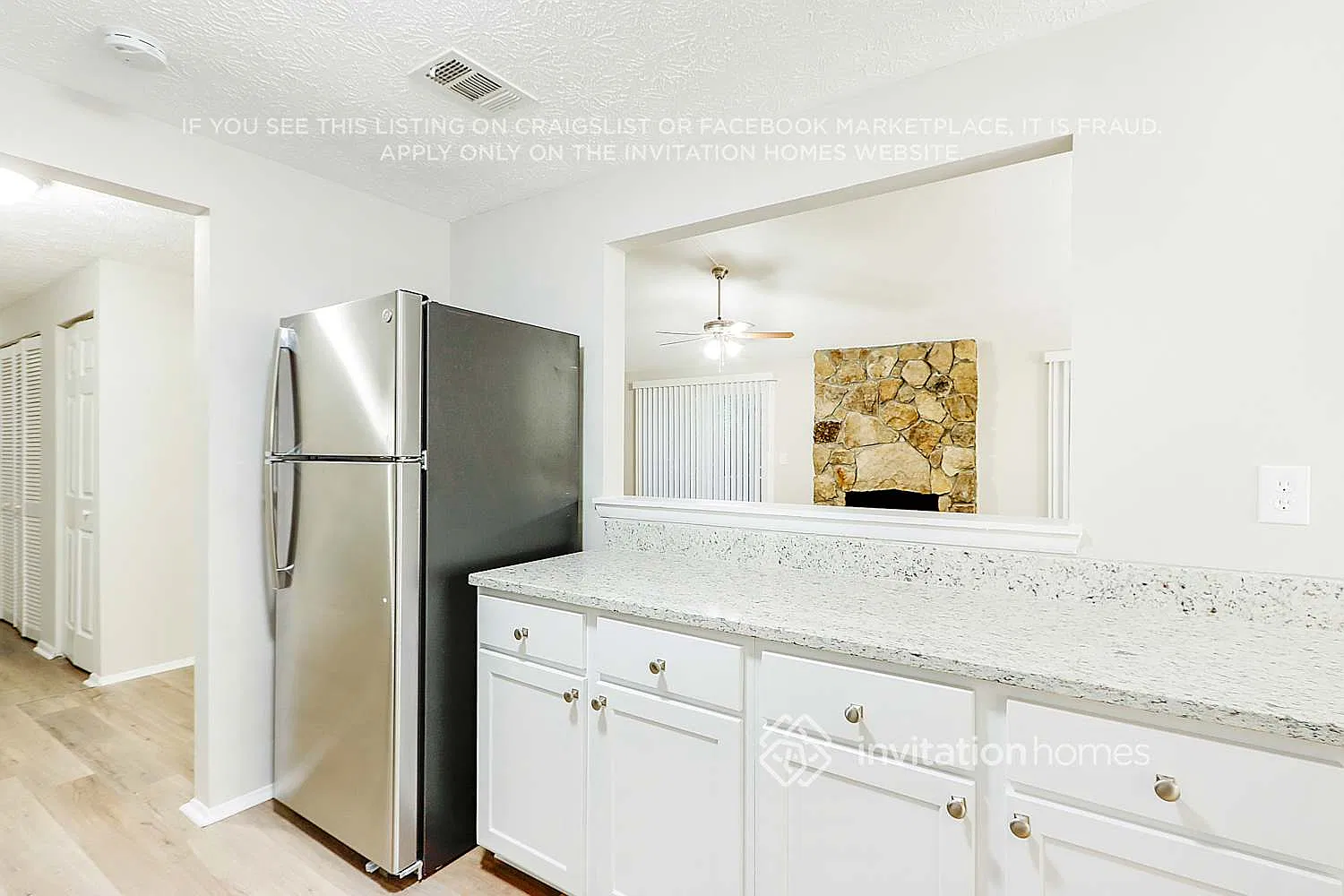 5330 Martins Crossing Rd Stone Mountain, GA 30088 — Photo 3